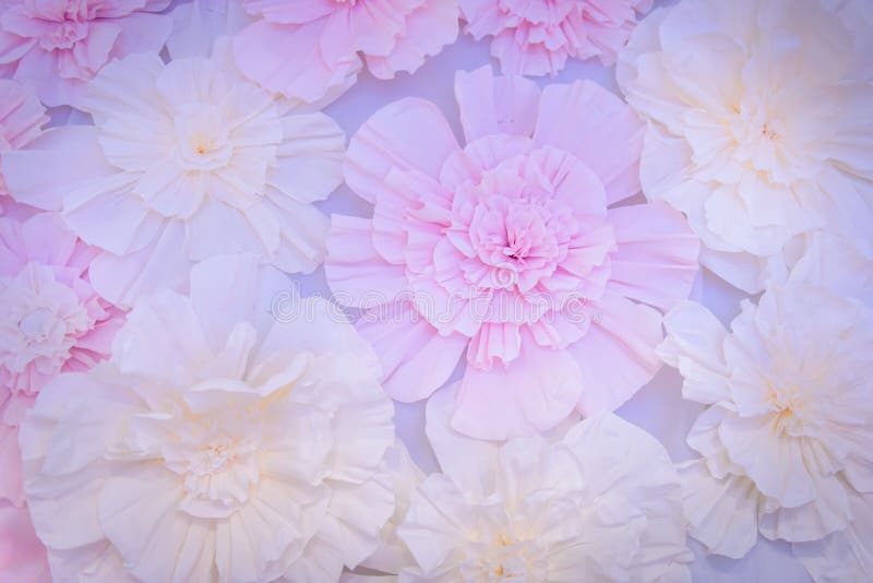 Fleur artificielle de papier le pourpre images libres de droits Fleur artificielle de papier le pourpre images libres de droits