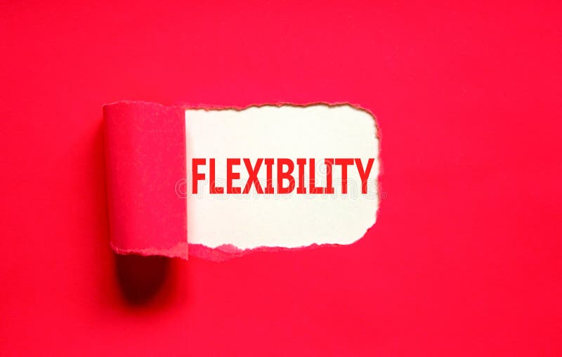 Flexibilitetssymbol. konceptordflexibilitet för vackert vitpapper. vacker röd pappersbakgrund. företagsflexibilitet royaltyfria bilder