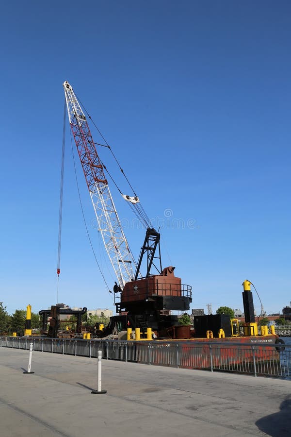 Floating Crane Barge in Red Hook Section of Brooklyn Editorial Stock