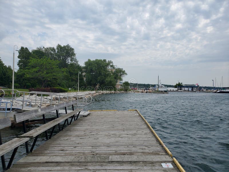 Floating Dock in Port Elgin, Ontario Editorial Photography - Image of  cloud, getaway: 223925932