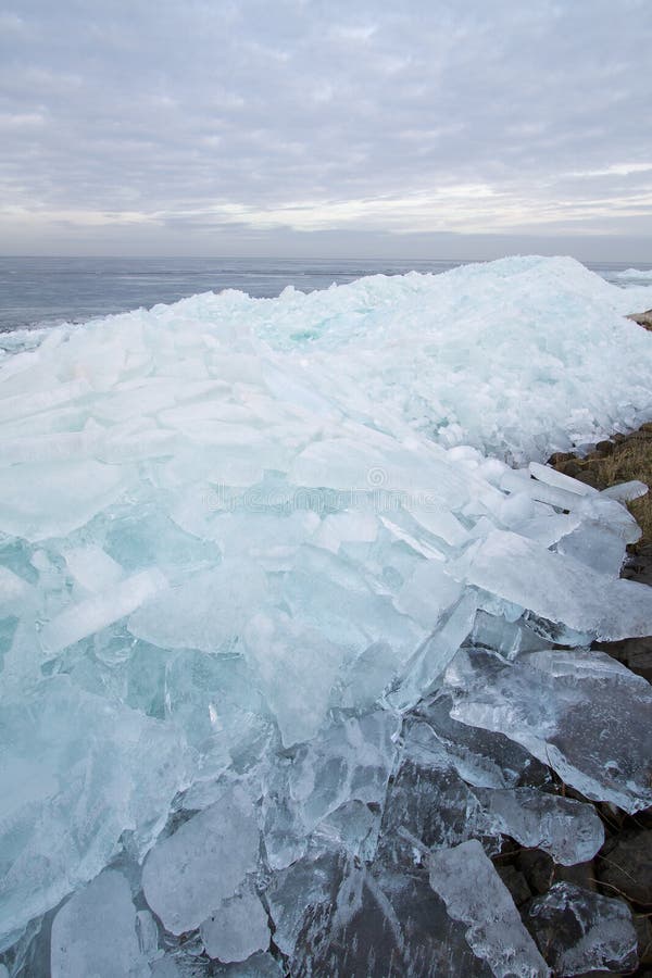Floating and drifting ice stock image. Image of freeze - 23425495