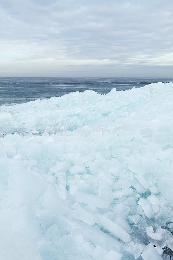 Floating and drifting ice stock image. Image of freeze - 23425495