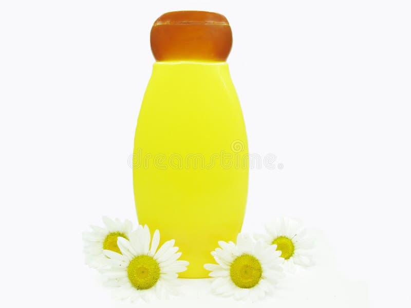 Floral shampoo bottle with daisy