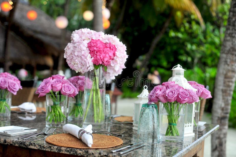 Floral Table centerpiece setup in Maldives beach
