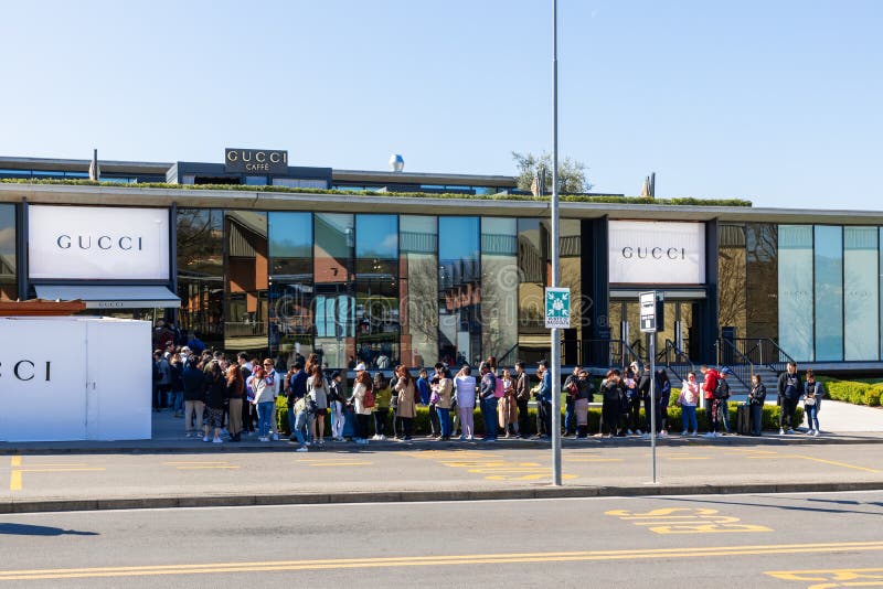 Buyers Waiting in Line To Gucci Outlet during Sale Time Editorial Image - Image of commercial, outlet: 169901364