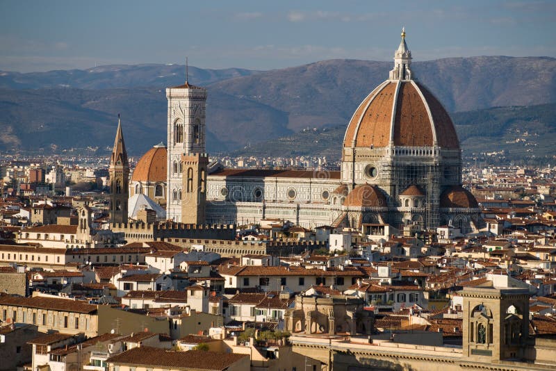 Florença, domo e Campanile de Giotto. foto de stock royalty free Florença, domo e Campanile de Giotto. foto de stock royalty free