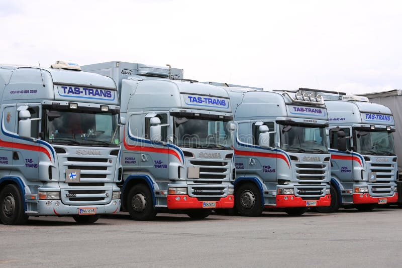 Flota Scania ciężarówki zdjęcia stock Flota Scania ciężarówki zdjęcia stock