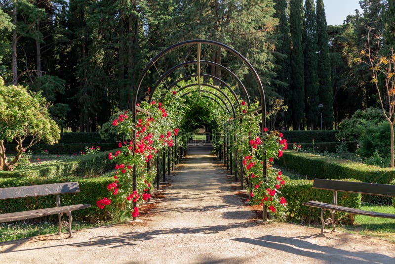 Archway, Flower Dome, Gardens By The Bay Stock Photo Image of singapore, horticulture 28171602