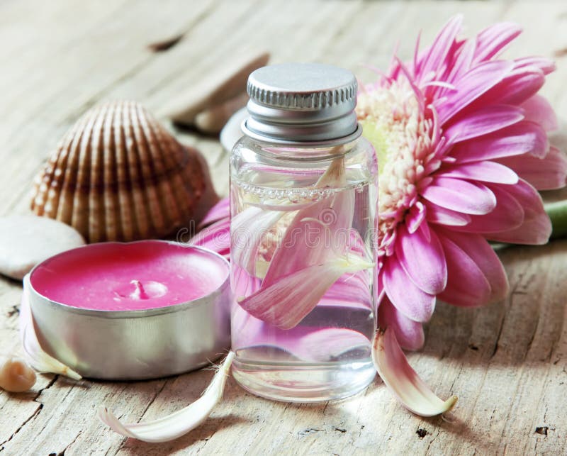 Flower Essential Oil Bottle.Aromatherapy Settlement royalty free stock photo Flower Essential Oil Bottle.Aromatherapy Settlement royalty free stock photo