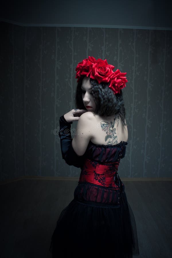 Flower queen stock photo. Image of widow, girl, fashion 28538694