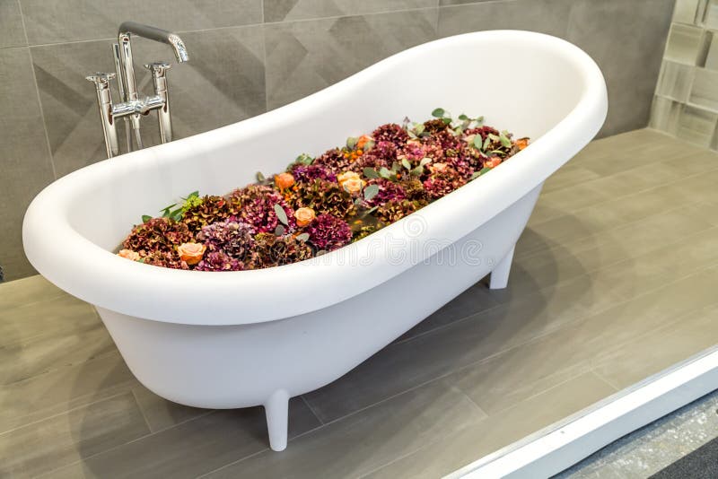 Romantic Bathtub With Flowers Stock Image Image of flowers, interior