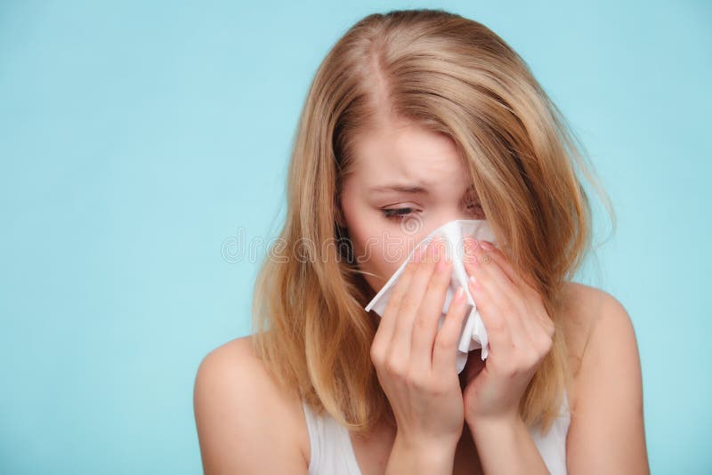 Influenza, raffreddore o allergia sintomo.