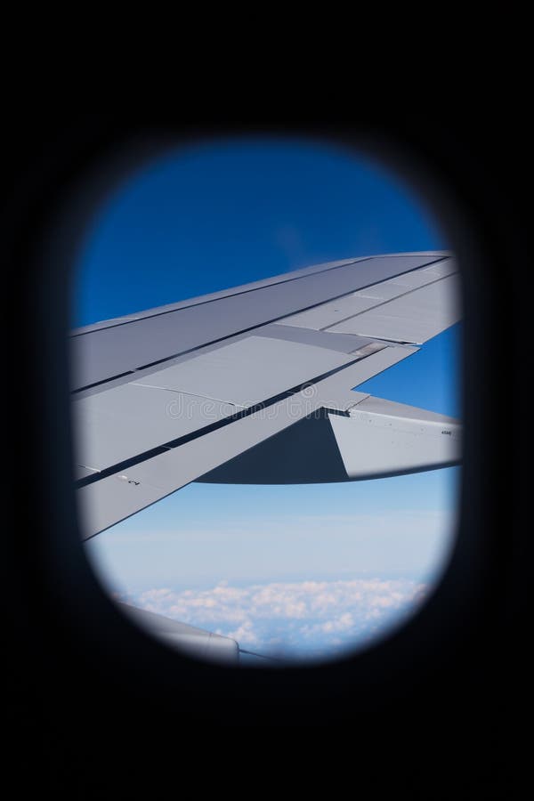 FlugzeugFenster Heraus Schauen Stockfoto Bild von