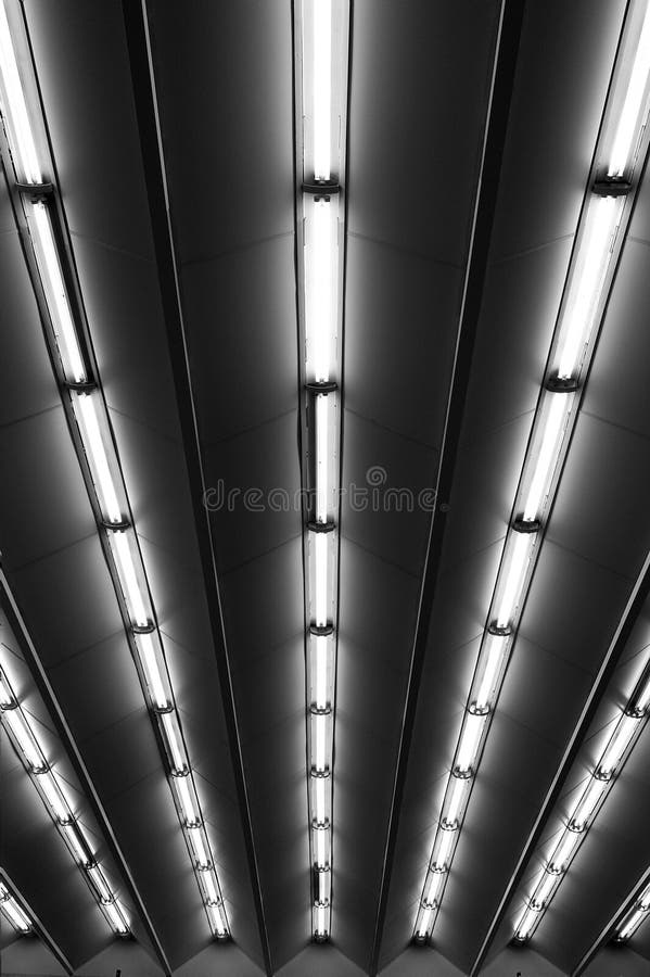 Fluorescent lamps line, metro station ceiling stock photography Fluorescent lamps line, metro station ceiling stock photography