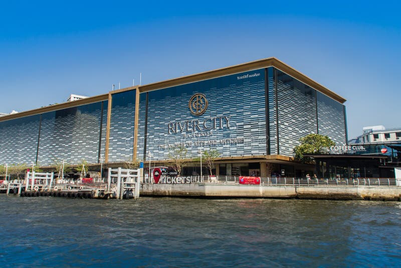 Fluss-Stadt-Bangkok-Einkaufszentrum, der Anker von Künsten u. die errichtenden Antiquitäten, sind ein Einkaufszentrum in Bangkok, stockfoto Fluss-Stadt-Bangkok-Einkaufszentrum, der Anker von Künsten u. die errichtenden Antiquitäten, sind ein Einkaufszentrum in Bangkok, stockfoto