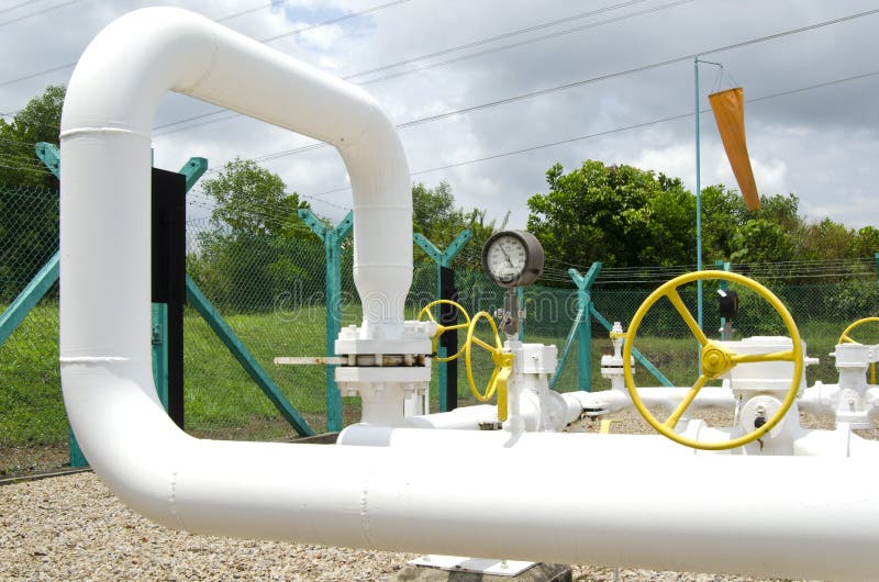 Fluxo de tubagem de gás imagem de stock royalty free