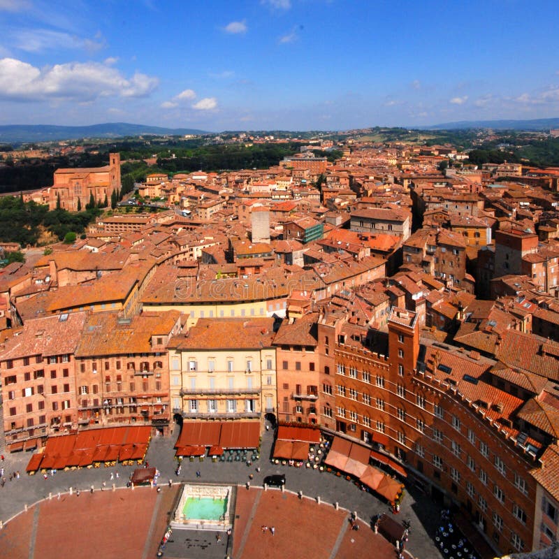 flyg- siena sikt arkivbilder flyg- siena sikt arkivbilder