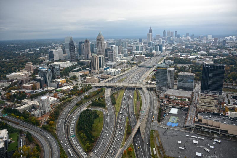 Flyg- sikt av i stadens centrum Atlanta