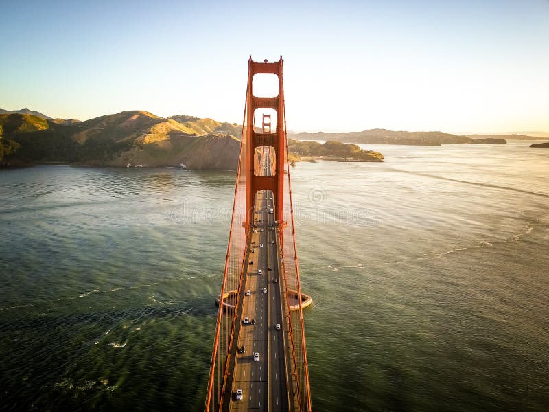 Flygbild av Golden gate bridge i San Francisco California arkivbild Flygbild av Golden gate bridge i San Francisco California arkivbild