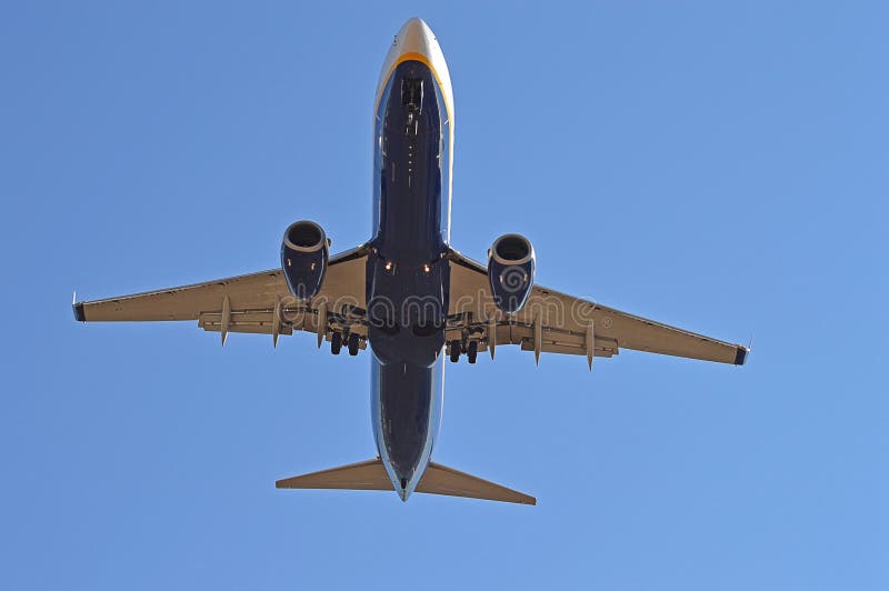 Flygplanundersida royaltyfri bild Flygplanundersida royaltyfri bild