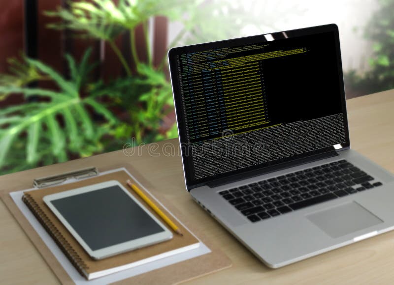 Focalizarea codurilor pe programarea codificării cod php html codificare ciberspac stock photo
