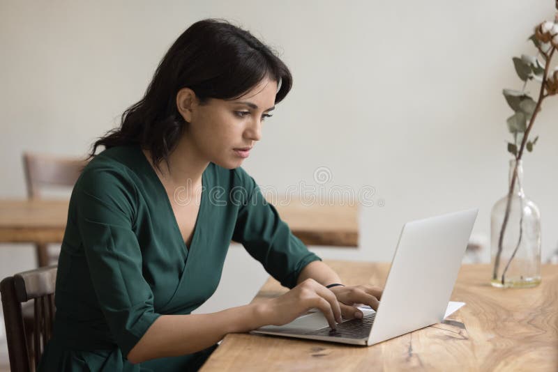 Tired Frustrated Business Woman Getting Bad News from Online Chat Stock  Photo - Image of communication, holding: 264200724