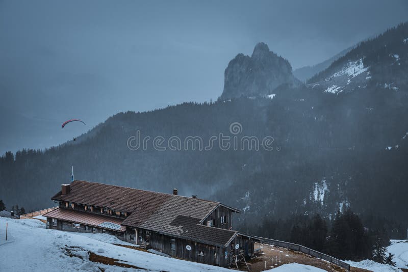 Foggy hiking to the OstlerhÃ¼tte