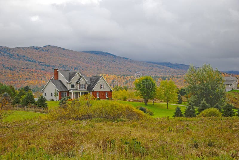 Fogliame di caduta del Vermont, supporto Mansfield, Vermont fotografia stock libera da diritti Fogliame di caduta del Vermont, supporto Mansfield, Vermont fotografia stock libera da diritti