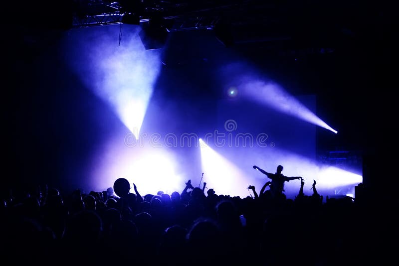 Folla di concerto fotografia stock libera da diritti Folla di concerto fotografia stock libera da diritti