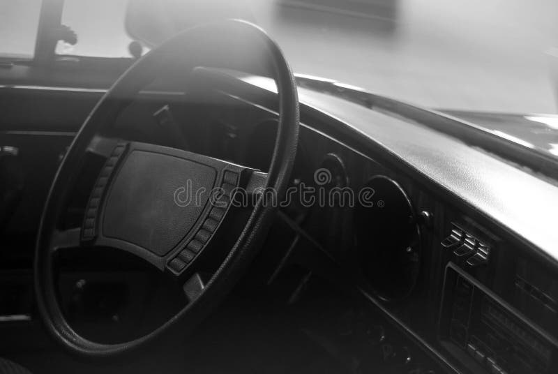 Fond - détail intérieur d'une voiture de vintage photographie stock libre de droits Fond - détail intérieur d'une voiture de vintage photographie stock libre de droits