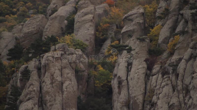 Fond en pierre de plan rapproché de texture projectile Beau paysage de montagne et sur le fond des roches Pierre sur