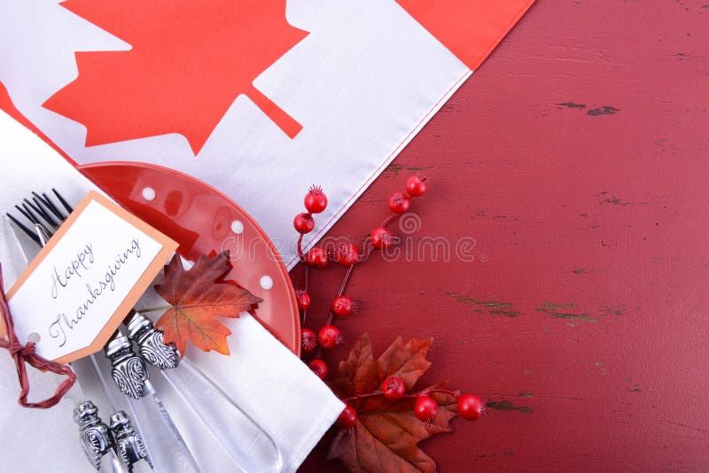 Fond rouge et blanc de thanksgiving de thème image stock Fond rouge et blanc de thanksgiving de thème image stock