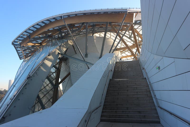 Fondation Louis Vuiton Roof - Frank Gehry Redactionele Stock Foto - Afbeelding bestaande uit ...