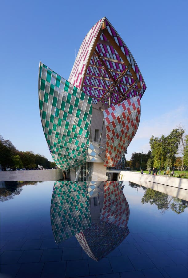 Louis Vuitton Foundation (Fondation Louis-Vuitton), Art Museum, Architect Frank  Gehry, Paris, France, Stock Photo, Picture And Rights Managed Image. Pic.  RHA-809-6661