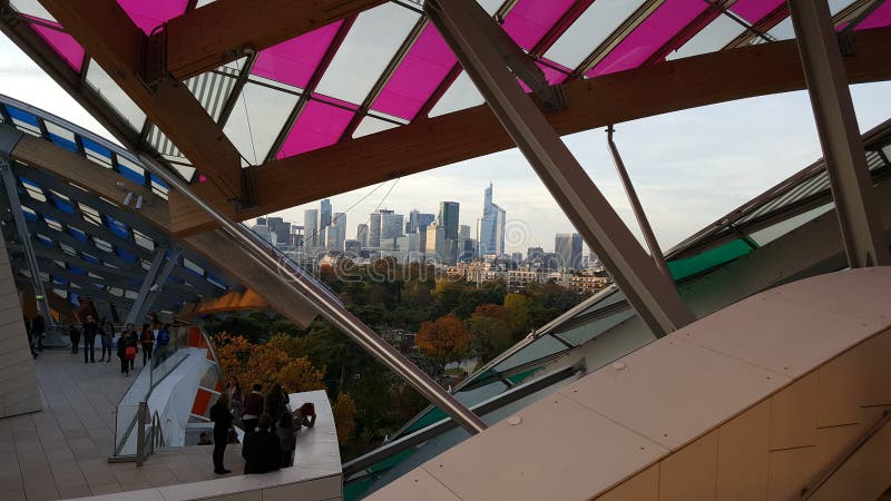 Louis Vuitton Foundation (Fondation Louis-Vuitton), Art Museum, Architect  Frank Gehry, Paris, France, Europe Stock Photo - Alamy