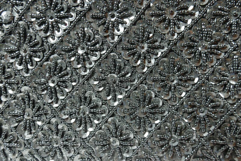 Fondo de gotas negras con los diamantes artificiales foto de archivo Fondo de gotas negras con los diamantes artificiales foto de archivo