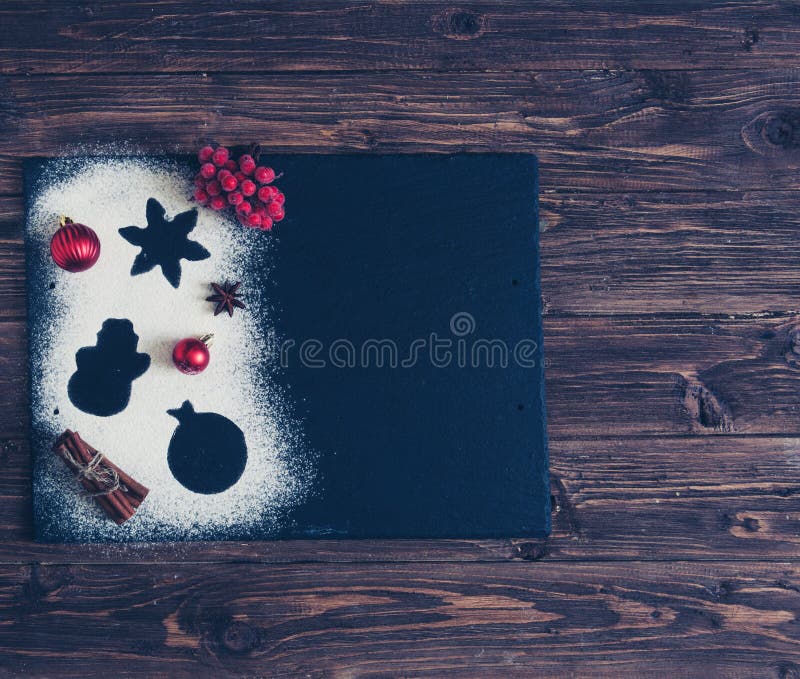 Fondo de la Navidad de la hornada Harina blanca e ingredientes para cocer Utensilios de la cocina Espacio para el texto Visión su imagenes de archivo Fondo de la Navidad de la hornada Harina blanca e ingredientes para cocer Utensilios de la cocina Espacio para el texto Visión su imagenes de archivo