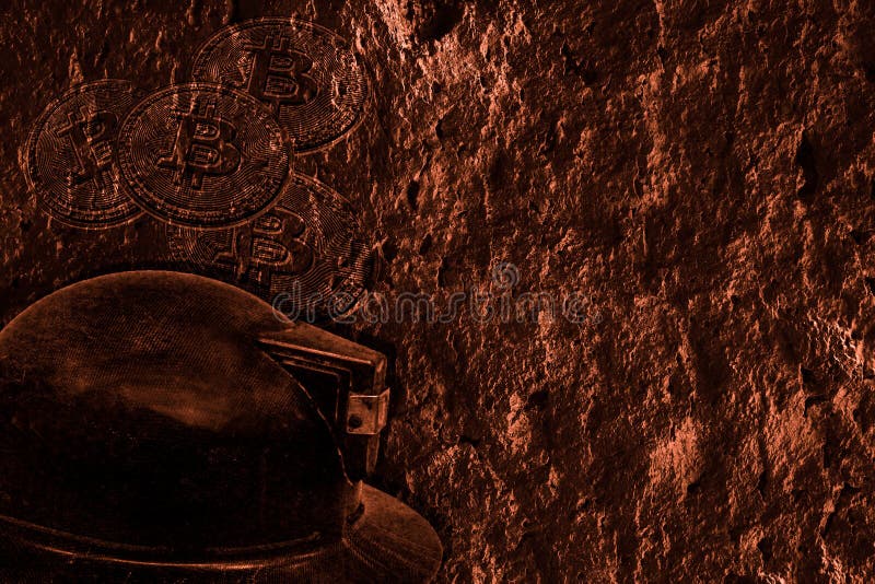 Fondo de la tecnología minera del cryptocurrency de Blockchain Símbolos de Bitcoin en textura del carbón y casco de minero en col fotos de archivo libres de regalías Fondo de la tecnología minera del cryptocurrency de Blockchain Símbolos de Bitcoin en textura del carbón y casco de minero en col fotos de archivo libres de regalías