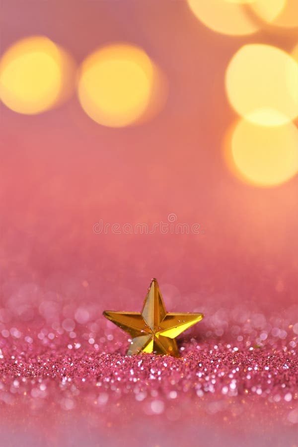 Año Nuevo Y Antecedentes De Navidad. Estrella Dorada En Brillo Rosa Sobre  Fondo De Bokeh Dorado Brillante Hermosa Festividad Imagen de archivo -  Imagen de fondo, superficie: 230695739