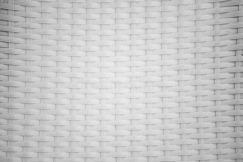 Fondo e struttura bianchi sporchi del rattan immagine stock libera da diritti Fondo e struttura bianchi sporchi del rattan immagine stock libera da diritti