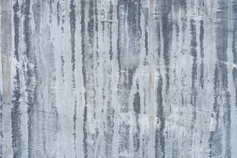 Fondo oscuro pintado blanco sucio de la textura del muro de cemento fotografía de archivo libre de regalías Fondo oscuro pintado blanco sucio de la textura del muro de cemento fotografía de archivo libre de regalías