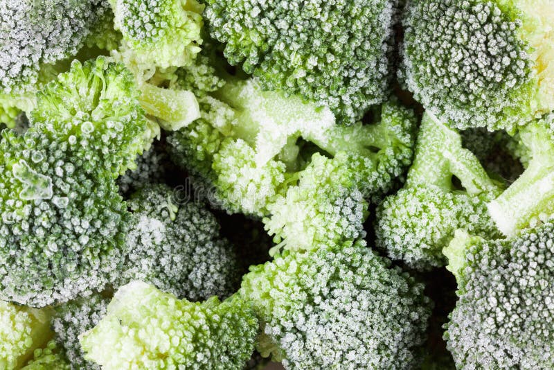 Fondo sano vegetal de la comida Vitaminas congeladas bróculi fotografía de archivo libre de regalías Fondo sano vegetal de la comida Vitaminas congeladas bróculi fotografía de archivo libre de regalías