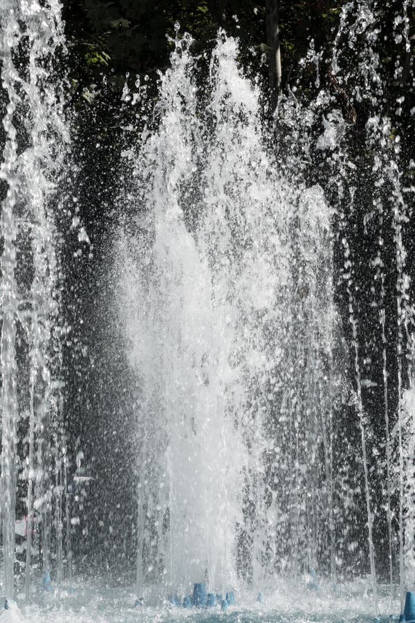 Fontana del parco di Alamada a Marbella Spagna immagini stock libere da diritti