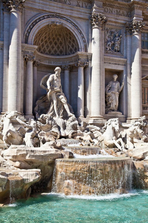 Fontana di Trevi - Rome, italy royalty free stock image