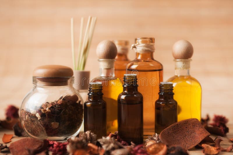 Fontes de Aromatherapy foto de stock Fontes de Aromatherapy foto de stock