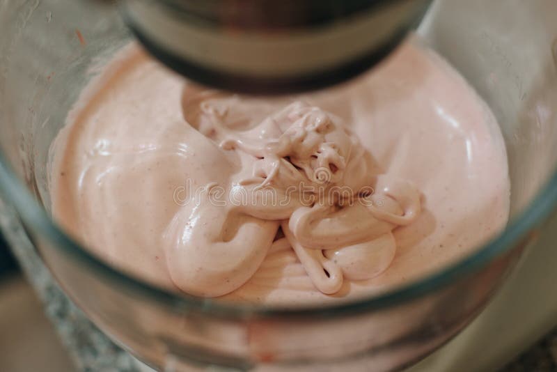 Food Processor To Kneading Dough for Zephyr. Manufacturing Process of