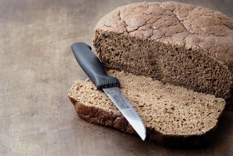 Food - Pumpernickel Bread