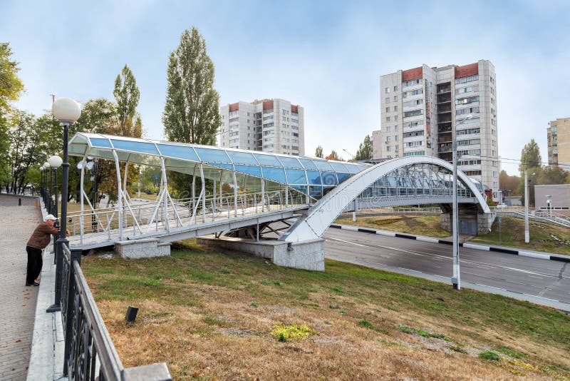 В Белгороде на новой набережной появились рыбацкие мостики - FONAR.TV