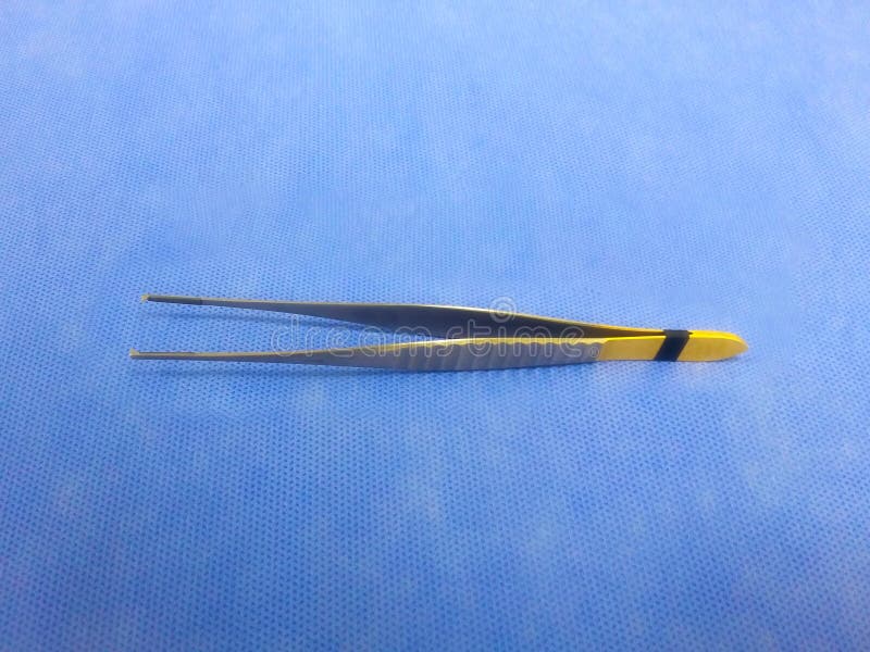 Forceps denté de Gillis image stock Forceps denté de Gillis image stock