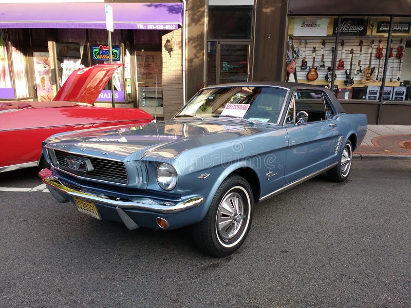 Ford Mustang at a Classic Car Show, USA royalty free stock images Ford Mustang at a Classic Car Show, USA royalty free stock images